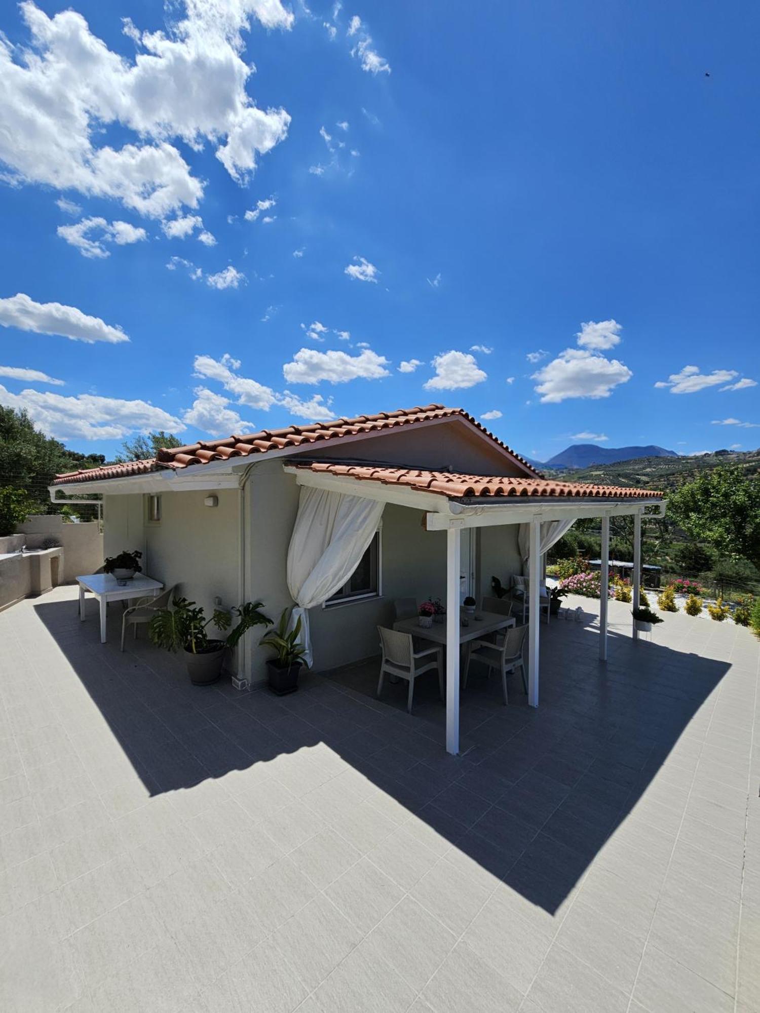 Ornament: Infinite Nature Villa Dhafnes Exterior foto